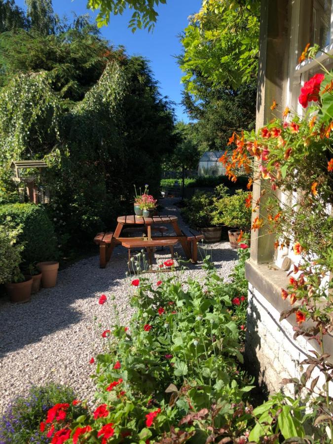 The Hollow Bed And Breakfast Great Longstone Εξωτερικό φωτογραφία