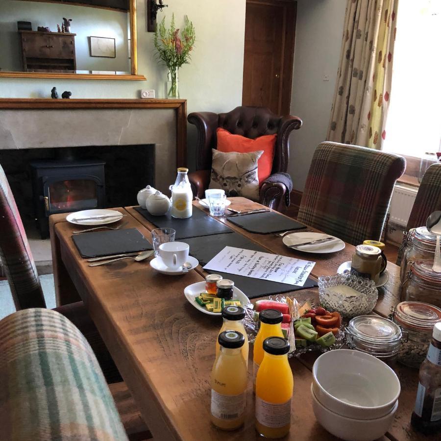 The Hollow Bed And Breakfast Great Longstone Εξωτερικό φωτογραφία