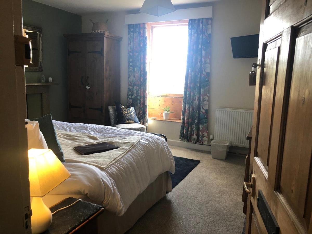 The Hollow Bed And Breakfast Great Longstone Εξωτερικό φωτογραφία